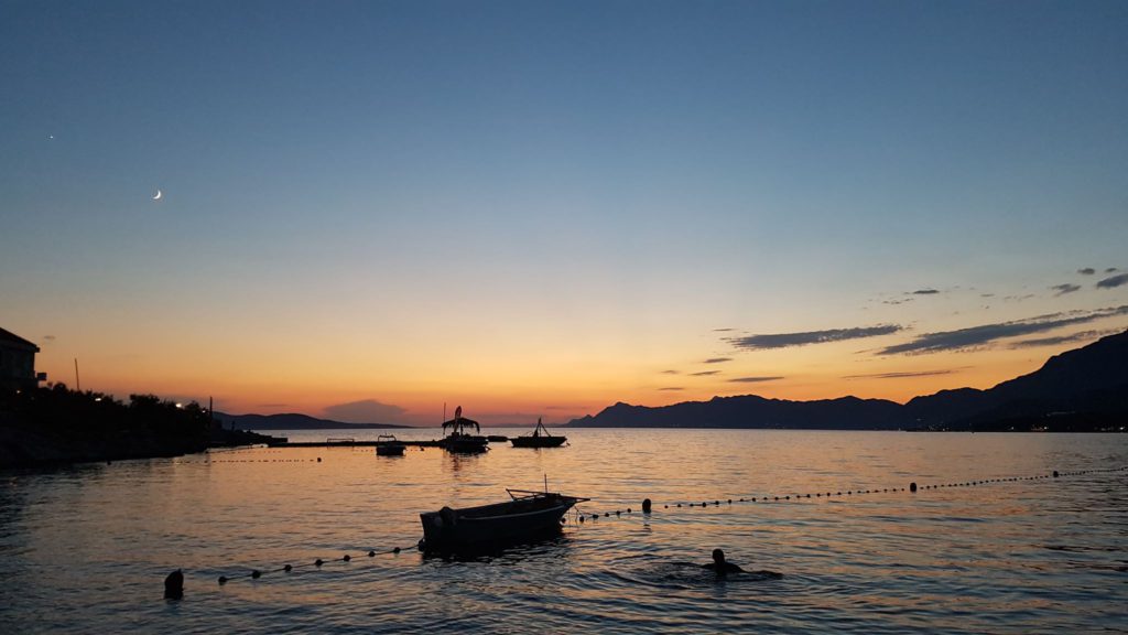 Solnedgång i kroatien